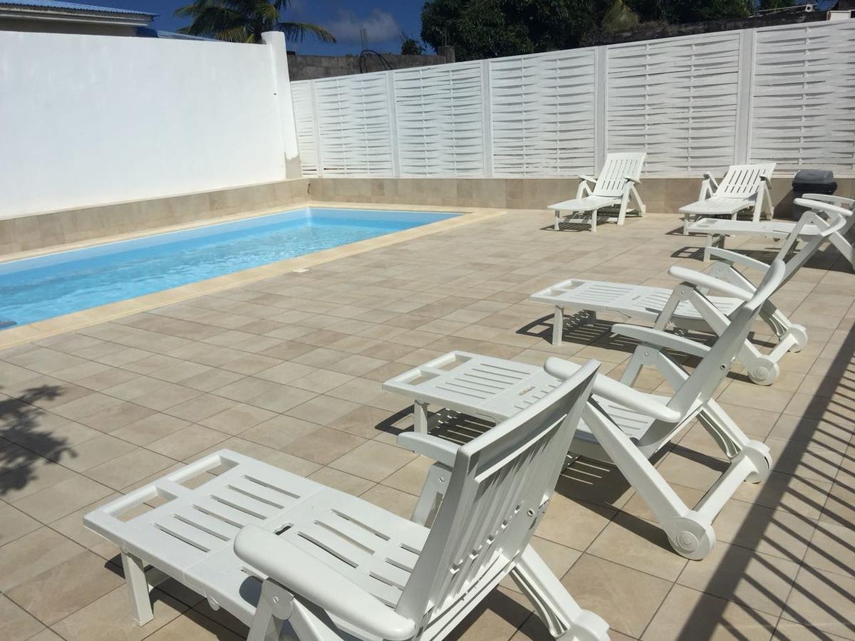 Le Domaine Turquoise Apartment Le Moule Ngoại thất bức ảnh
